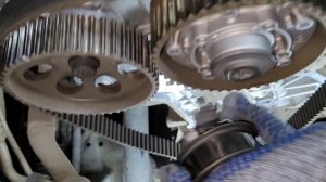 Volkswagen polo 1.6l замена ГРМ. пробег 110 000км