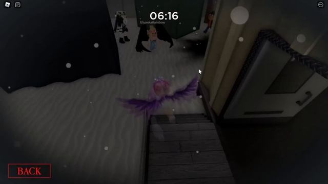 НОВАЯ ГЛАВА В ПИГГИ, НО У НАС РАЗНЫЕ КОНЦОВКИ?! Roblox Piggy смотреть онлайн