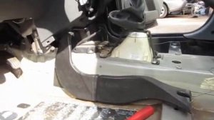 Вода в салоне рено логан