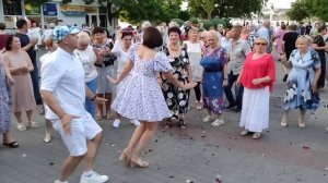 25.06.23 - Танцы на Приморском бульваре - Севастополь - ДР Веры и Любы - Сергей Соков