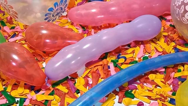 Blow Up Colorful Mini Balloons Play And Fun With Big And Stick Balloon ASMR Satisfying ?