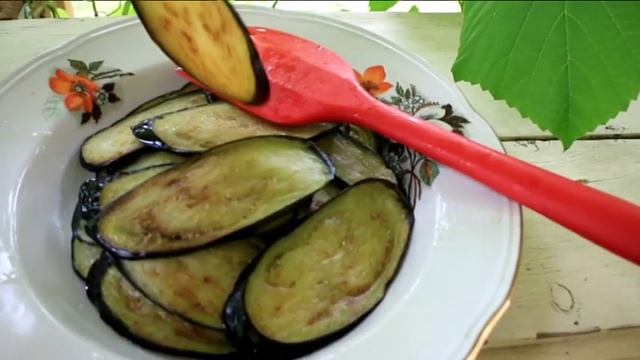 100_Баклажаны. Первый урожай. Готовим Синенькие с орехами. смотреть онлайн