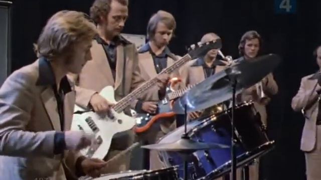 Оризонт - Гайдуцкая баллада (Молдавские напевы, 1977) смотреть онлайн