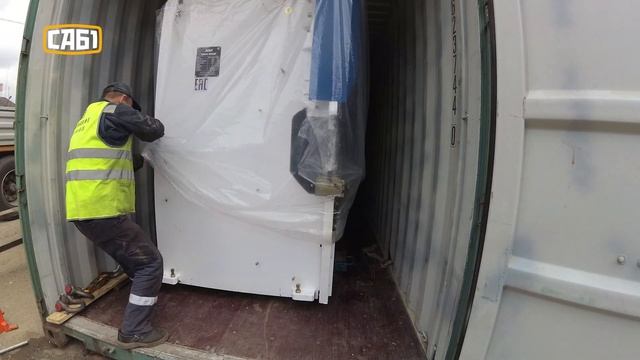 Выгрузка из контейнера и перевозка листогибочных прессов Barus смотреть онлайн