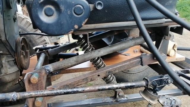 Сиденье своими руками на гусеничный вездеход без подвески.ТИК-ТОКеры ??? слабо своими руками смотреть онлайн