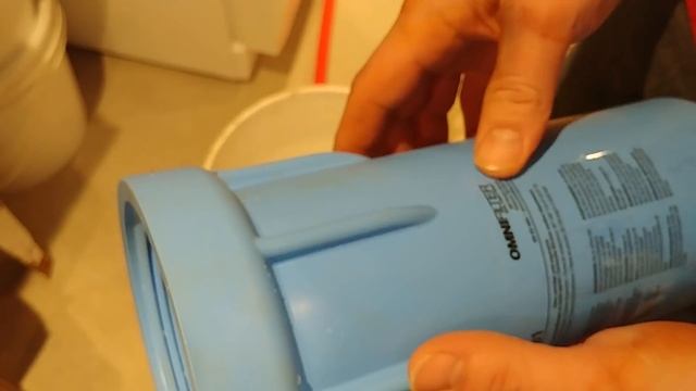 How To Change a Whole House Water Filter - Replace Water Filter Cartridge смотреть онлайн
