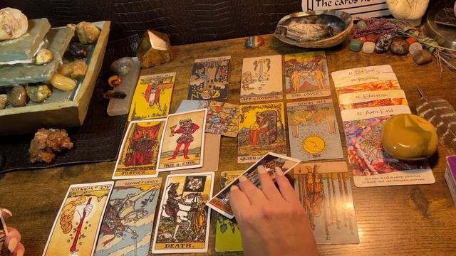 CAPRICORN ♑️ “OLD SOUL.” DEC.(5-11), 2022, TAROT & ORACLE READING смотреть онлайн