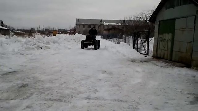 танцующий трактор смотреть онлайн