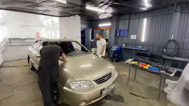 Супер тачка. Установка лобового стекла. Ремонт. Киа. Kia смотреть онлайн