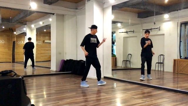 SLIMUS feat. Стриж - Бугатти (dance video) #memphisjookin смотреть онлайн