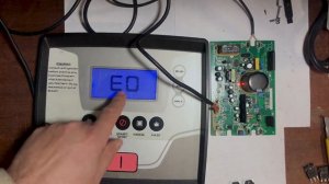 Ремонт Беговой Дорожки. Не крутит полотно. Ремонт Блока Управления Двигателем Дорожки