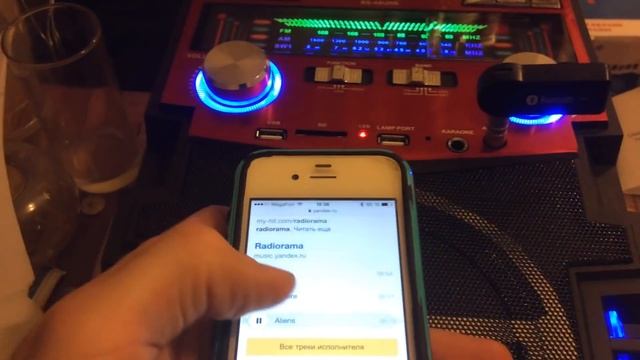 Универсальный 3.5 мм Bluetooth Car Kit AUX аудиоприемник адаптер беспроводной + громкая связь смотреть онлайн