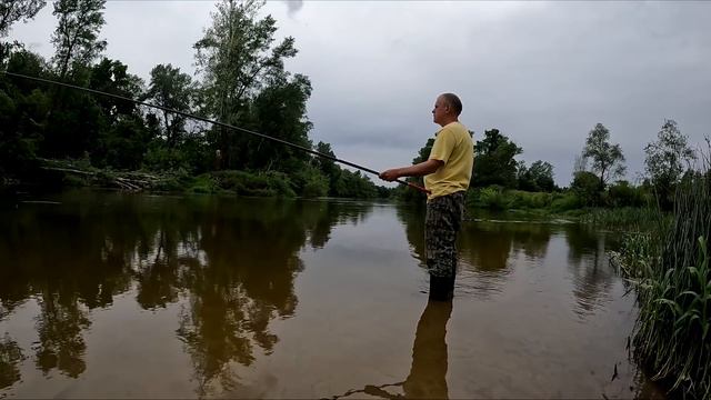 Рыбалка на речке 22 мая. смотреть онлайн