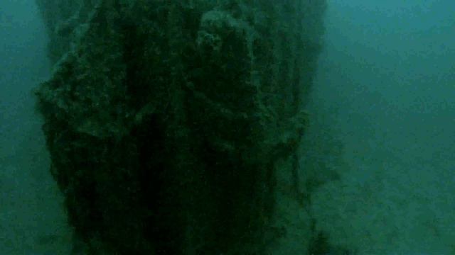 Дайвинг Чёрное море...тральщик "Червонный Казак" (основной ролик) смотреть онлайн