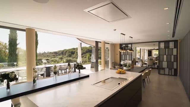 Villa in Sotogrande, Spain смотреть онлайн