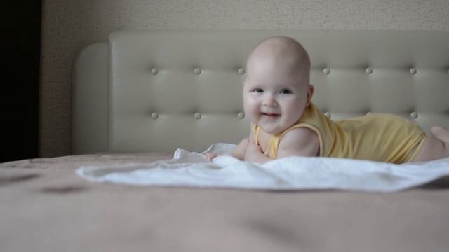 КАЛЕНДАРЬ РАЗВИТИЯ РЕБЕНКА по месяцам | ЧТО УМЕЕТ ребенок в 6 месяцев смотреть онлайн