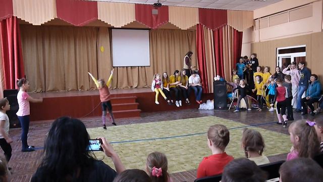 "На галявині" на капустнике смотреть онлайн