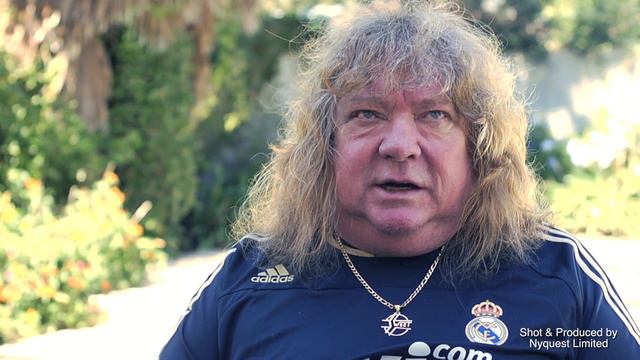 Steve Priest The Sweet - The Sweet & Status Quo Part 1 смотреть онлайн