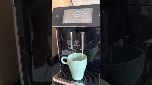 Einfacher Kaffee mit der Philips Saeco Gran Aroma смотреть онлайн