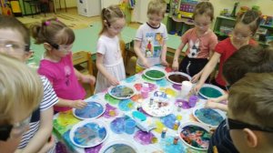 экспериментирование "Космос в тарелке"