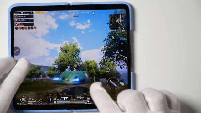 Google Pixel Fold Unboxing - $1900 Foldable Phone! (PUBG x Dragon Ball Super) смотреть онлайн
