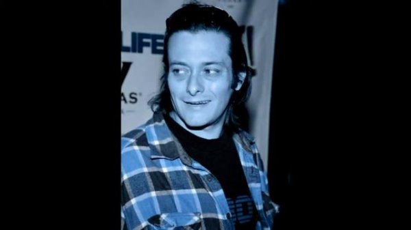 Edward Furlong: L.O.V.E