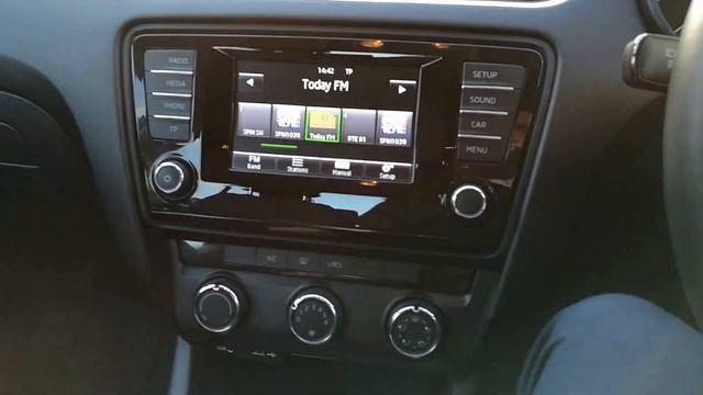 151 Skoda Octavia Ambition 1.6tdi