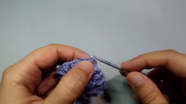 AWESOME! I fell in love with this crochet granny square at first sight! Crochet pattern. смотреть онлайн