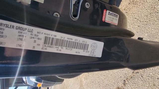 Jeep Patriot - EXTERIOR PAINT COLOR CODE LOCATION (2007 - 2017) смотреть онлайн