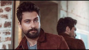 Кто из знаменитостей является девушкой Онура ТУНА?