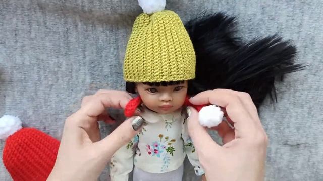 3 способа как красиво завязать шарфик на кукле Паола Рейна / примеряем одежду смотреть онлайн