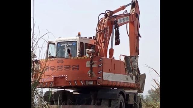 Daewoo solar excavator 130 very good condition low price смотреть онлайн