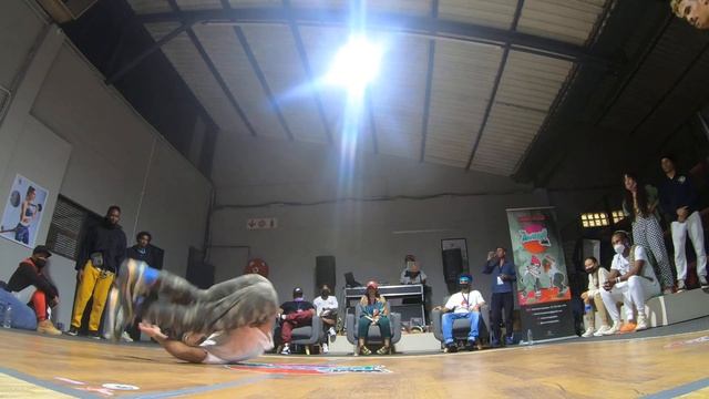 Toufeeq vs Winter Chills смотреть онлайн