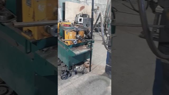 Завивка спиралей из трубы смотреть онлайн