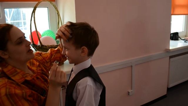 На День Рождении у подружки Алисы!!! смотреть онлайн