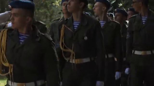Крым представят на параде ВДВ в Москве смотреть онлайн