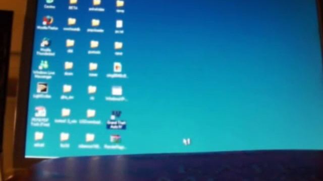GTA IV Patched on a Pentium 4 and Nvidia 6200 with 180.84 Driver смотреть онлайн