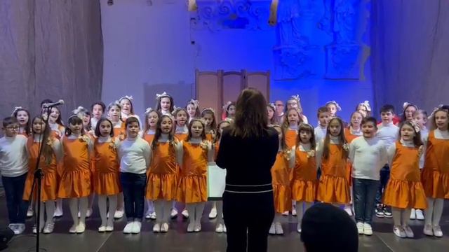 Preferisco il paradiso. Coro DoReMì - Scuola Ruggero Settimo, Castelvetrano. смотреть онлайн