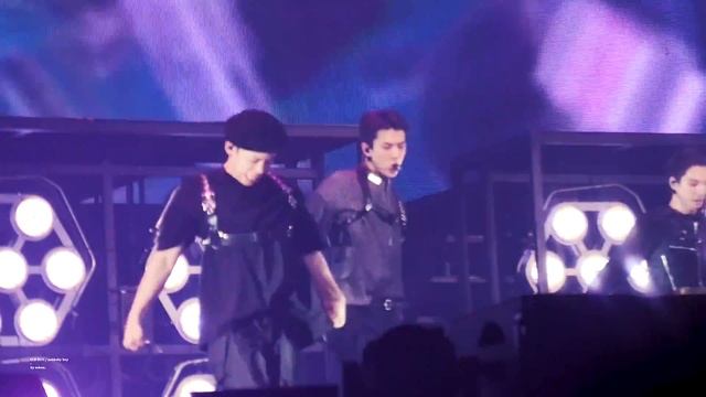 [4K] 191231 EXO PLANET #5 EXplOration dot Damage (and New Solo Stage) - 세훈 sehun смотреть онлайн
