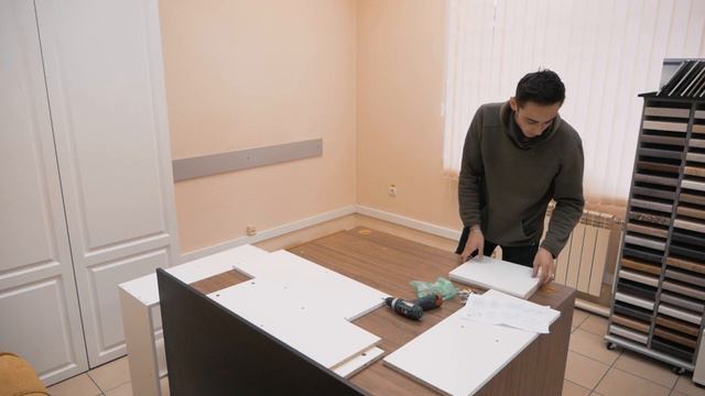 Видео инструкция по сборке стеллажа на 8 ячеек А78 смотреть онлайн