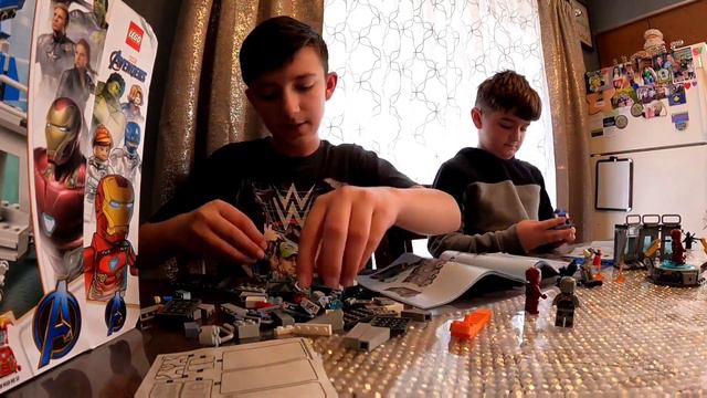 LEGO Marvel Iron Man Hall of Armor смотреть онлайн