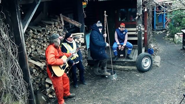 Будущие Покойники "Сейчас Хорошо Бы" смотреть онлайн