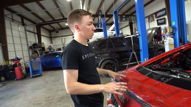 BRUTAL Straight Pipe Audi R8 Exhaust First Start with New Supercharger! LOUD смотреть онлайн
