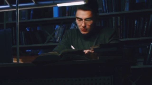 Все думают как жить. Но зачем? Никто не хочет думать. А как по вашему??? Пишите в комментариях! смотреть онлайн