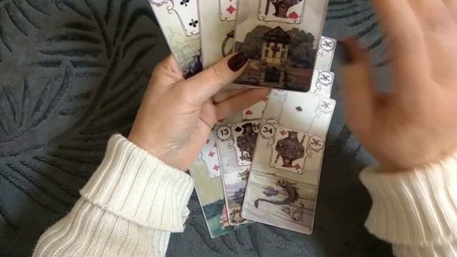 Гадание онлайн. Что он будет делать в ближайшее время и почему смотреть онлайн
