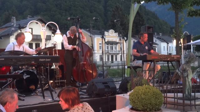 Music : Boogie Woogie : "Shake the Lake" Festival, Bad Ischl : Peter Reber смотреть онлайн