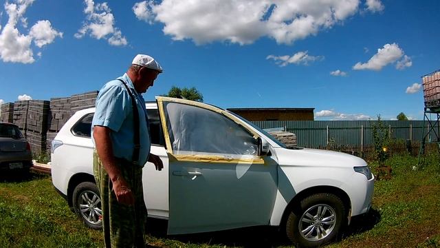 Бетонная плита залита.