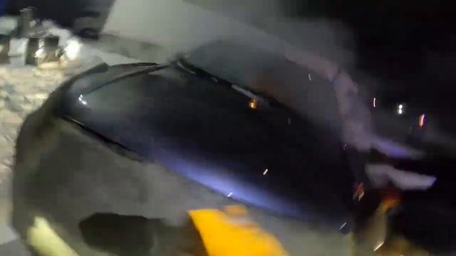 За бортом / А если маленькую двумя пушками...?! / Отогрев Исузу смотреть онлайн