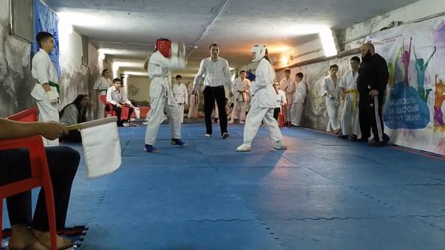 Новогодний турнир по Кёкусинкай каратэ.(4) смотреть онлайн