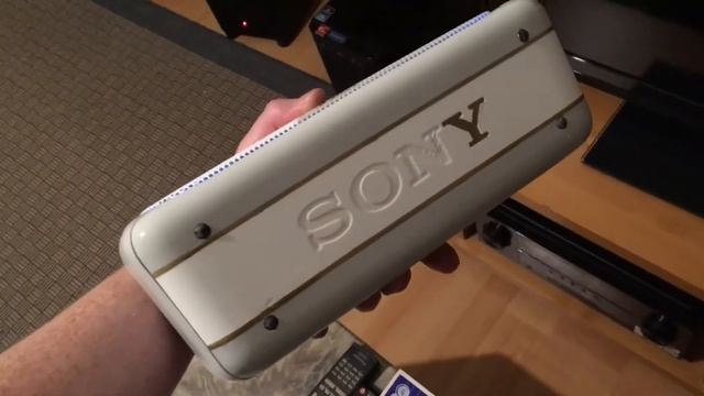 Sony SRS-XB40 In WeiSs Gold смотреть онлайн
